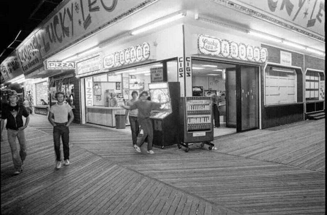 Interesting Images of What the World Was Like in 1981