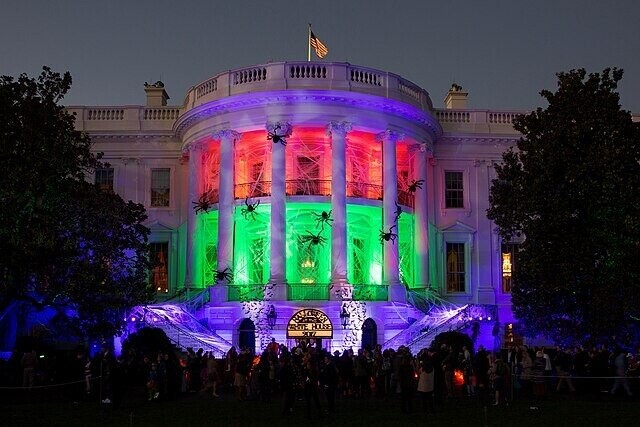 Times the White House Looked More Cursed Than Clean