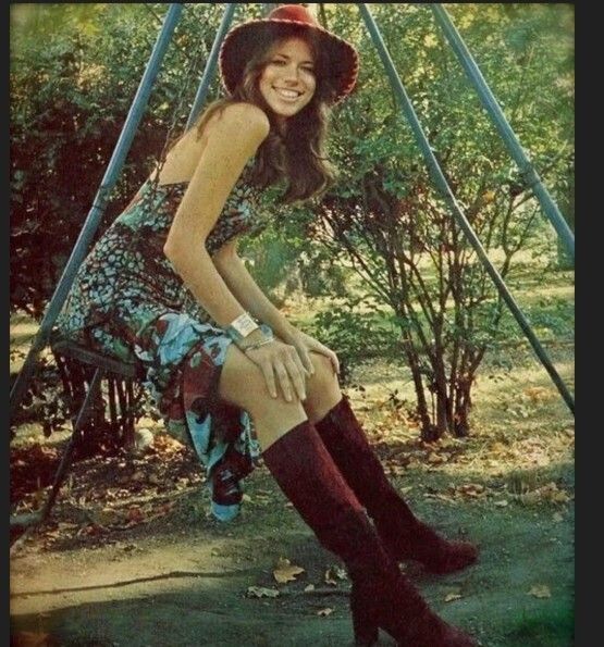 You're So Vain: The Legend of Carly Simon in Photos