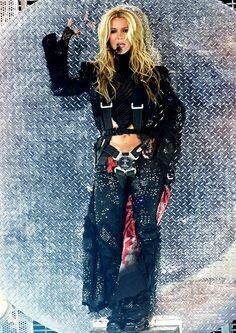 Britney Spears Concert Photos at Their Most Energetic