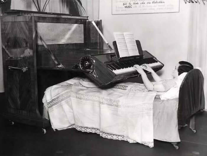 Poignant Historical Photos of Life in Previous Generations