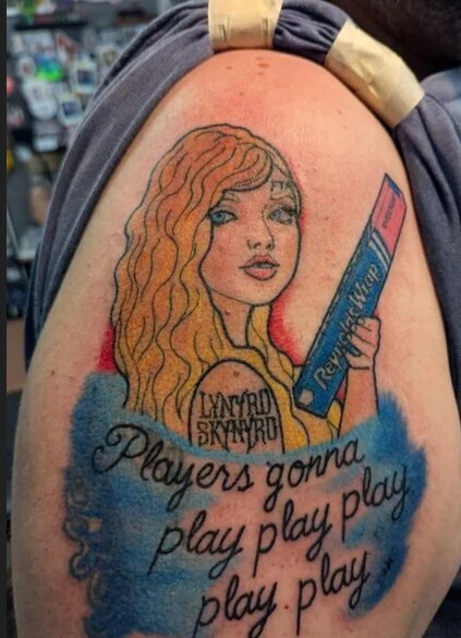 Players play SKYNYRD play gonna play LYNYRD play play