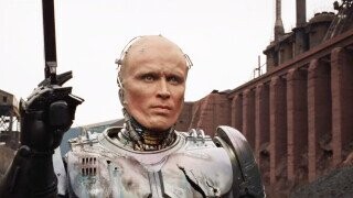 25 Can’t-Miss Movie Facts That You’ll Want to Tape Your Eyelids Open For