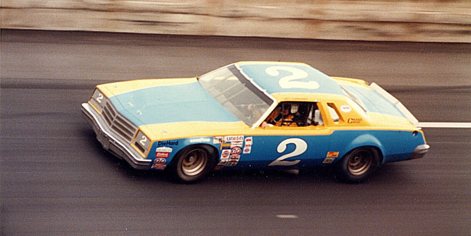 Classic Stock Cars and Their Gorgeous Looks