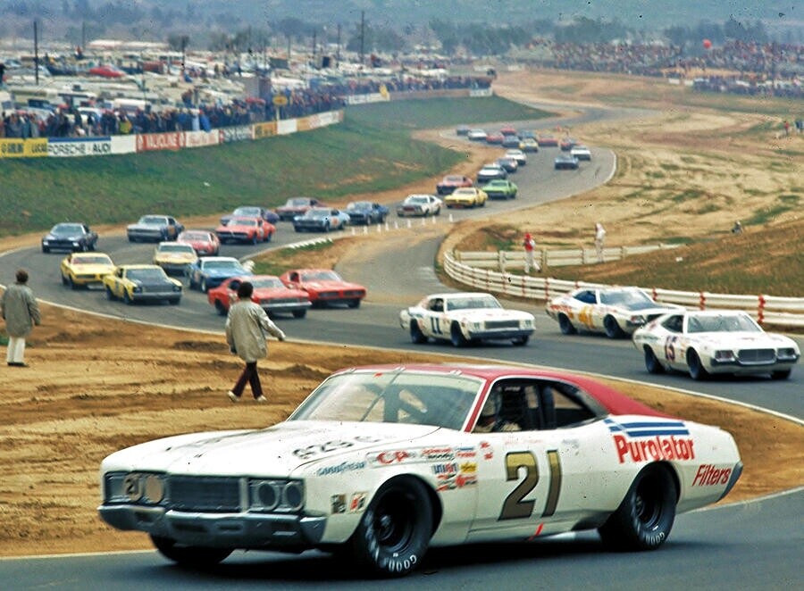 Classic Stock Cars and Their Gorgeous Looks