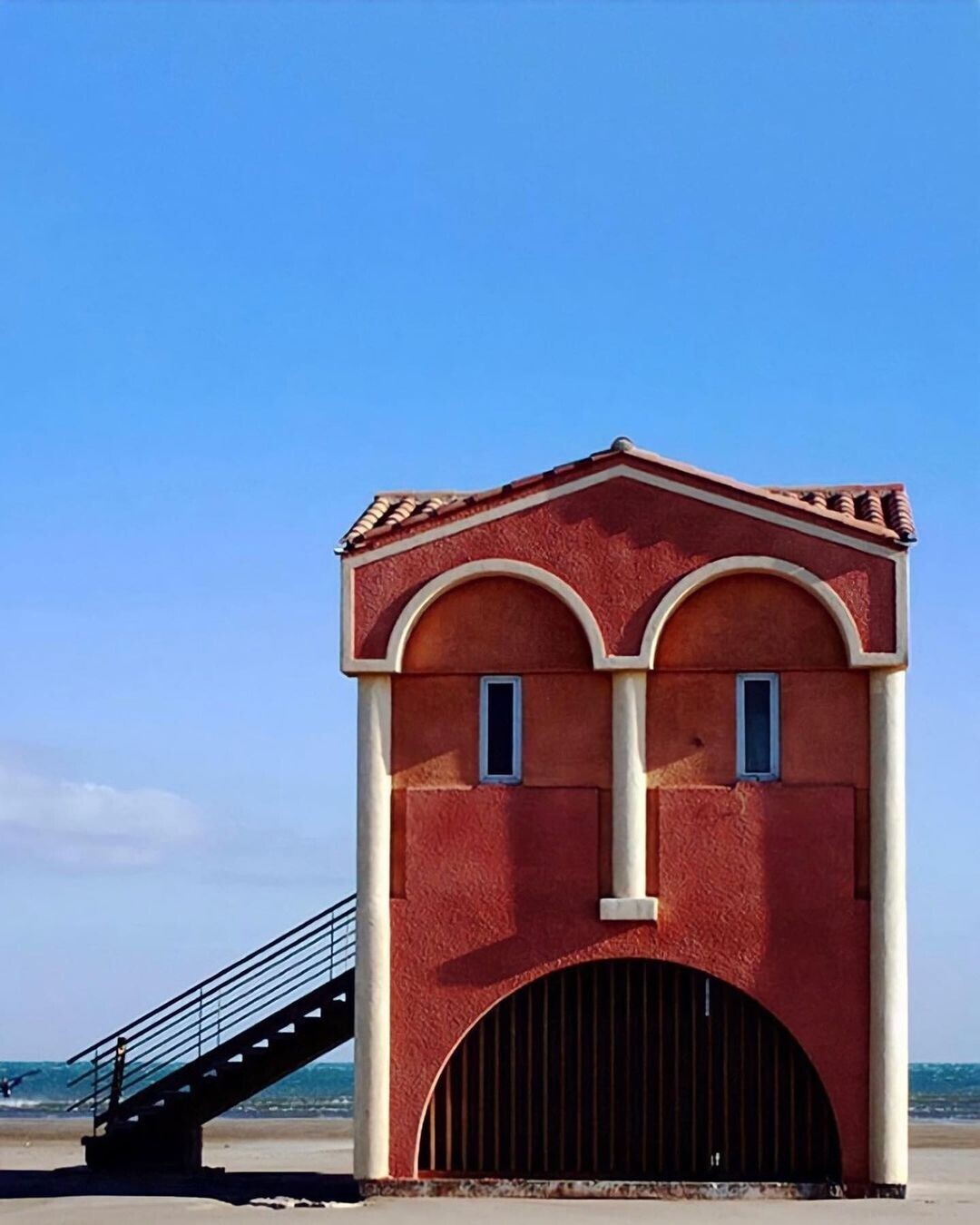 15 Sad Modern Homes Looking Like Lego for Adults