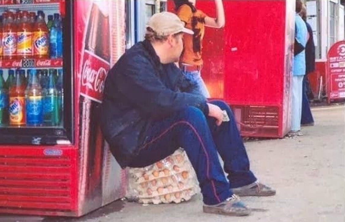 20 Photos Where an 'Eye Roll' is the Normal Reaction