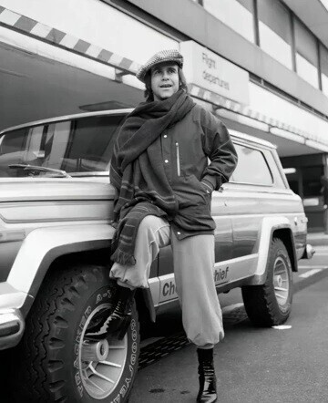 Right departures =م Ch hief