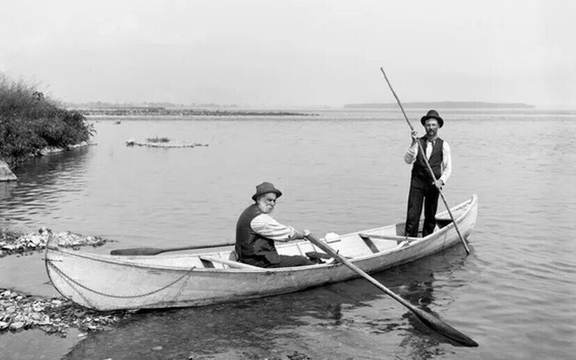 Historical Flub Ups That Were More Comedy Than Crisis