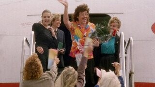 35 Random Bits of Trivia Who Dressed Themselves Today, In Case You’re Wondering Why They Look Like That