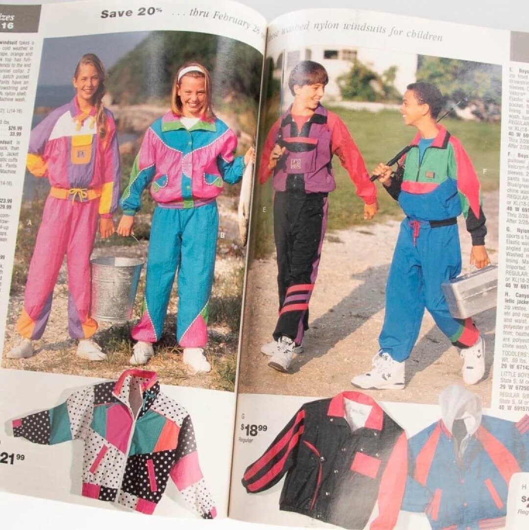 15 1990s Historical Photos That Are A Real Education