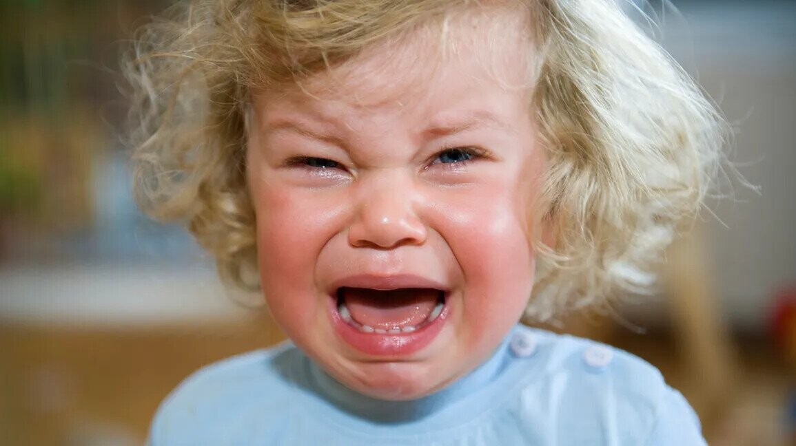 20 Photos Of Kids Right After They Broke Something