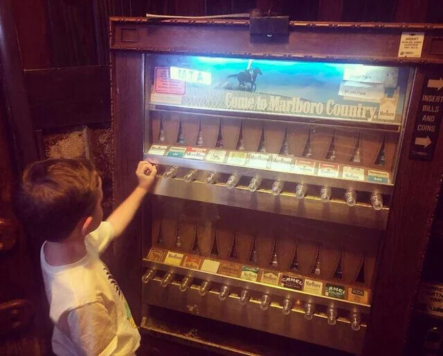 NICKT KIA - II 1964 INSERT MTA = INC Pack BILLS - - Come to Mariboro Country. Reflect AND COINS Marthand Marlbum Media November Marth - BOX Medium ARRE - adidas RTN CAMEL Warfure яме FOOD ACCA