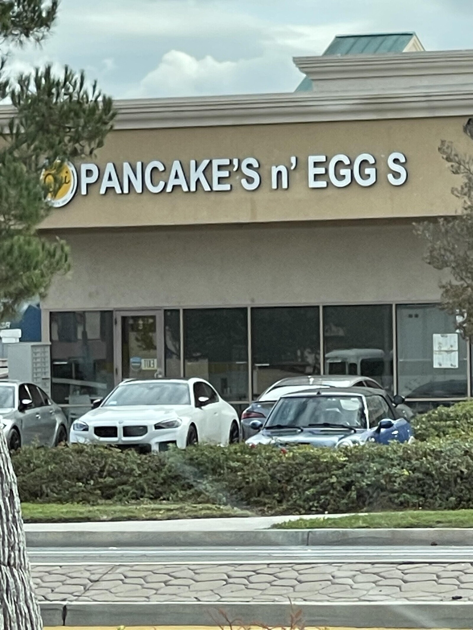 PANCAKE'S n' EGG S me