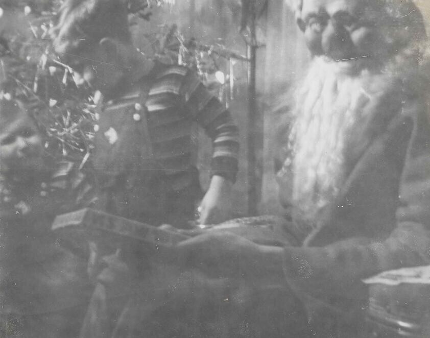 20 Santas Who Seem Much More Naughty Than Nice