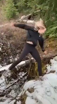 Photos Where Overconfidence Was Someone's Downfall