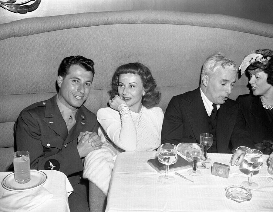 Classic Public Figures Captured in Candid Moments