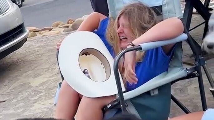 Photos Where Gravity Is Still Undefeated