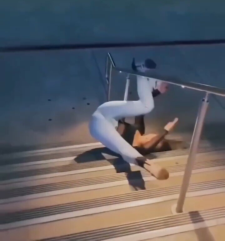 Photos Where Overconfidence Was Someone's Downfall