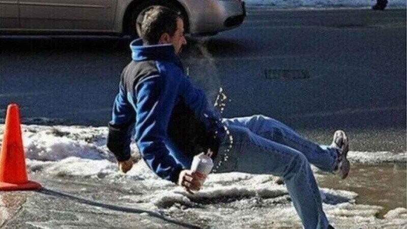 Photos of People Who Totally Regret Getting Posted