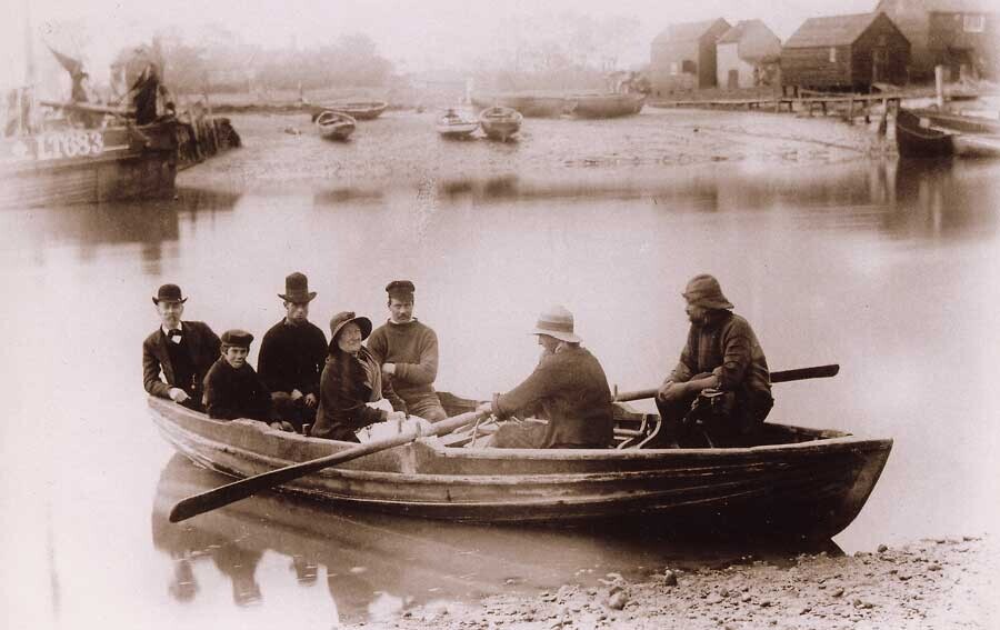 15 Common Jobs History Vanished Overnight Like Magic