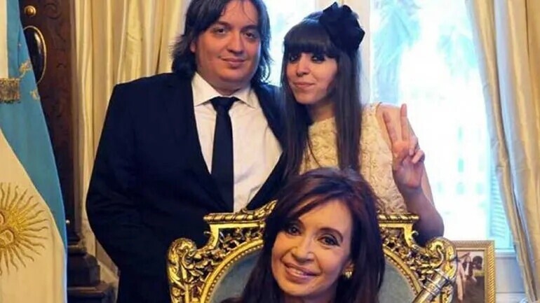 20 World Leaders Who Treated Their Countries Like ATMs