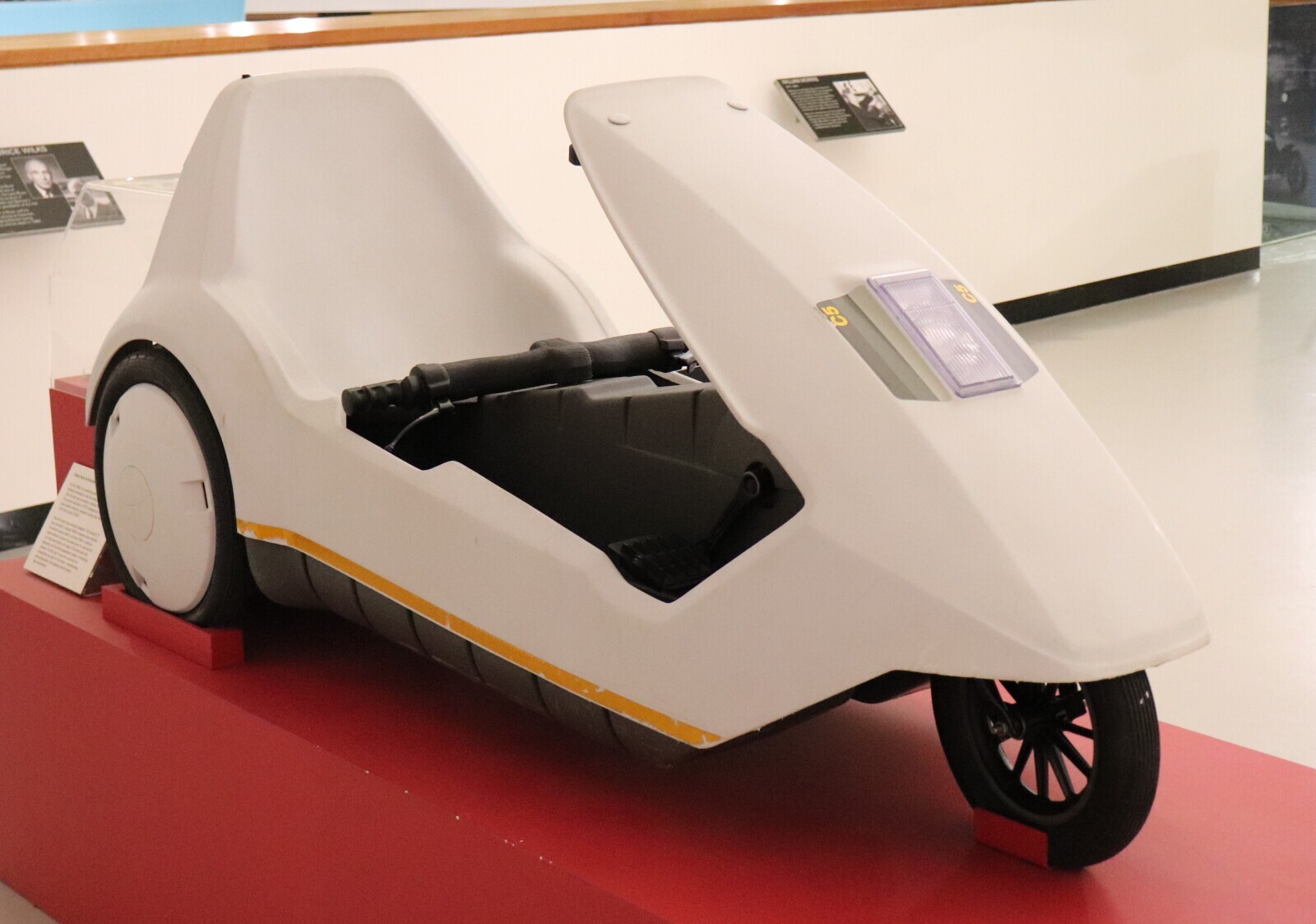 The Coolest Single Seater Cars, Ideal for Introverts