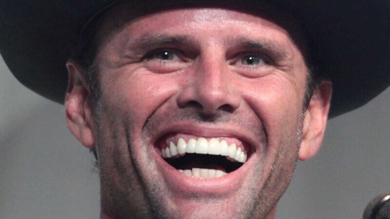 12 Random Bits of Pop-Culture Trivia We Wired to the Politicians Who Keep Texting Us for Cash