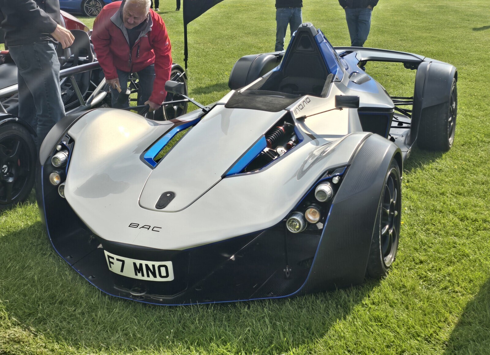 //١٥٨٥/ ВАС F7 MNO