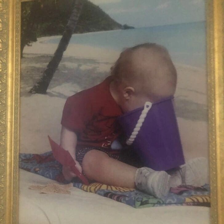 20 Old Photos People Might Regret Putting Online