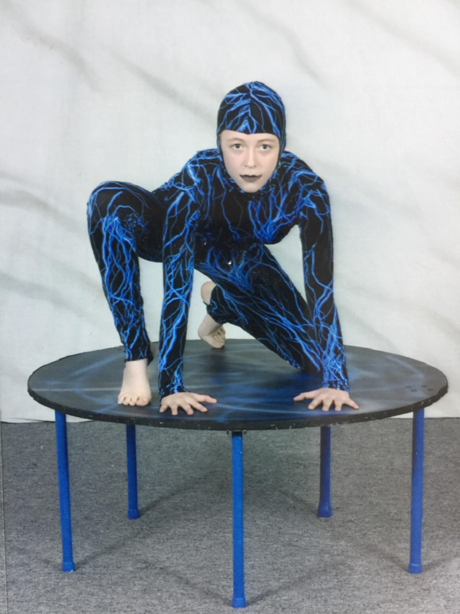 20 Old Photos People Might Regret Putting Online