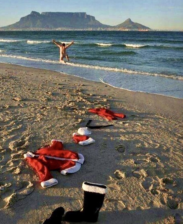 20 Santas That Won’t Be Going Home to Mrs. Clause