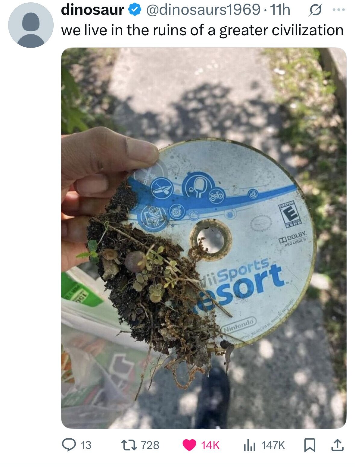 dinosaur we live in the ruins of a greater civilization @dinosaurs1969-11h s ... EVERYONE E ES with EL DSL DOLBY PRO LOGIC и ViiSports esort Nintendo 99 MODELNO 13 728 14K 147K 