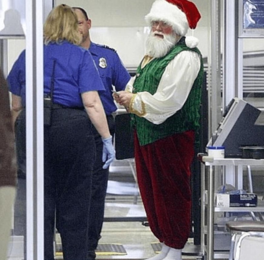 20 Santas That Won’t Be Going Home to Mrs. Clause