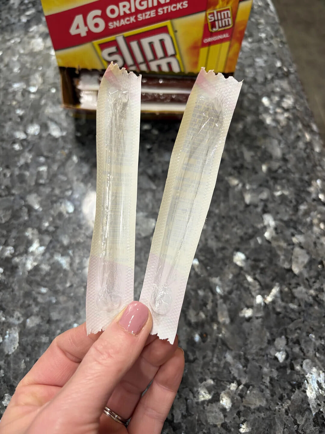 46 ORIGINE SNACK SIZE STICKS Slim slim Jim ORIGINAL