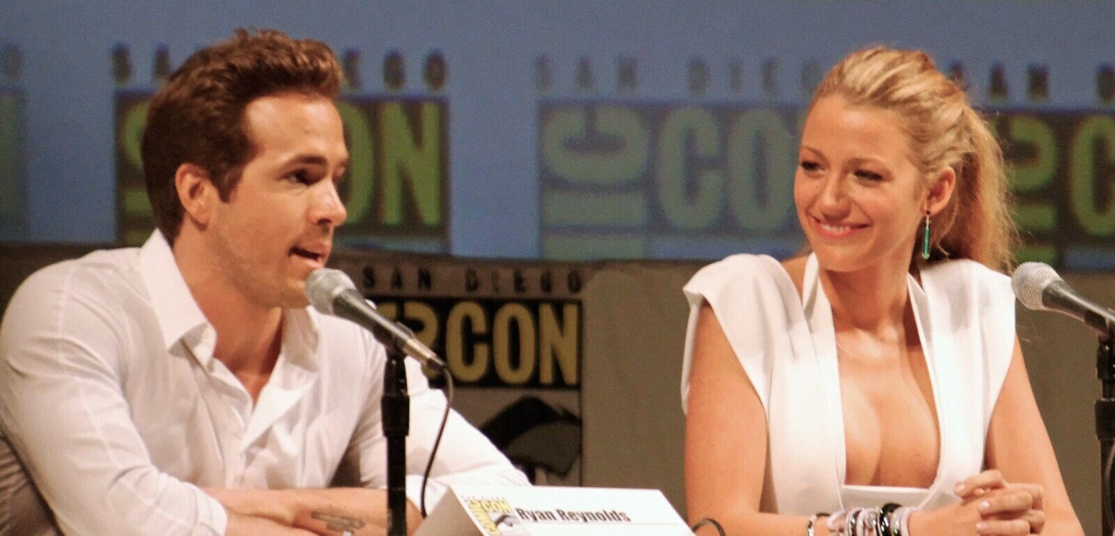 ... SA W DIEO ON LCO 20 SAN DIEGO RCON COM Ryan Reynolds COM