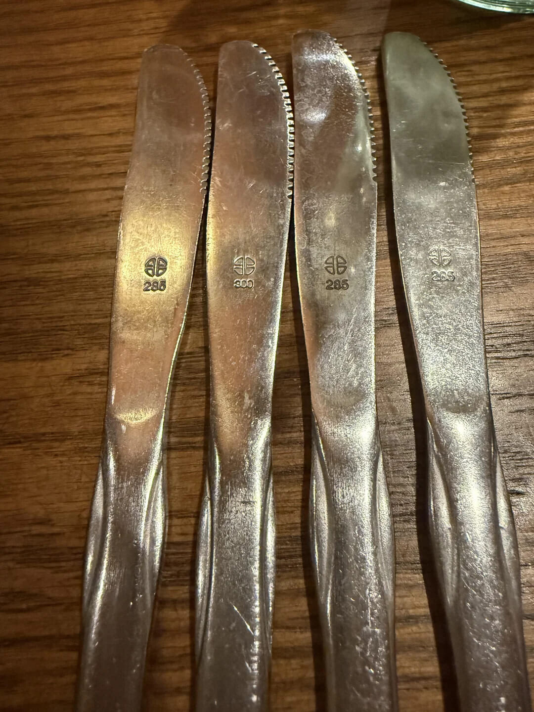 S S GB AB 205 300 285 286