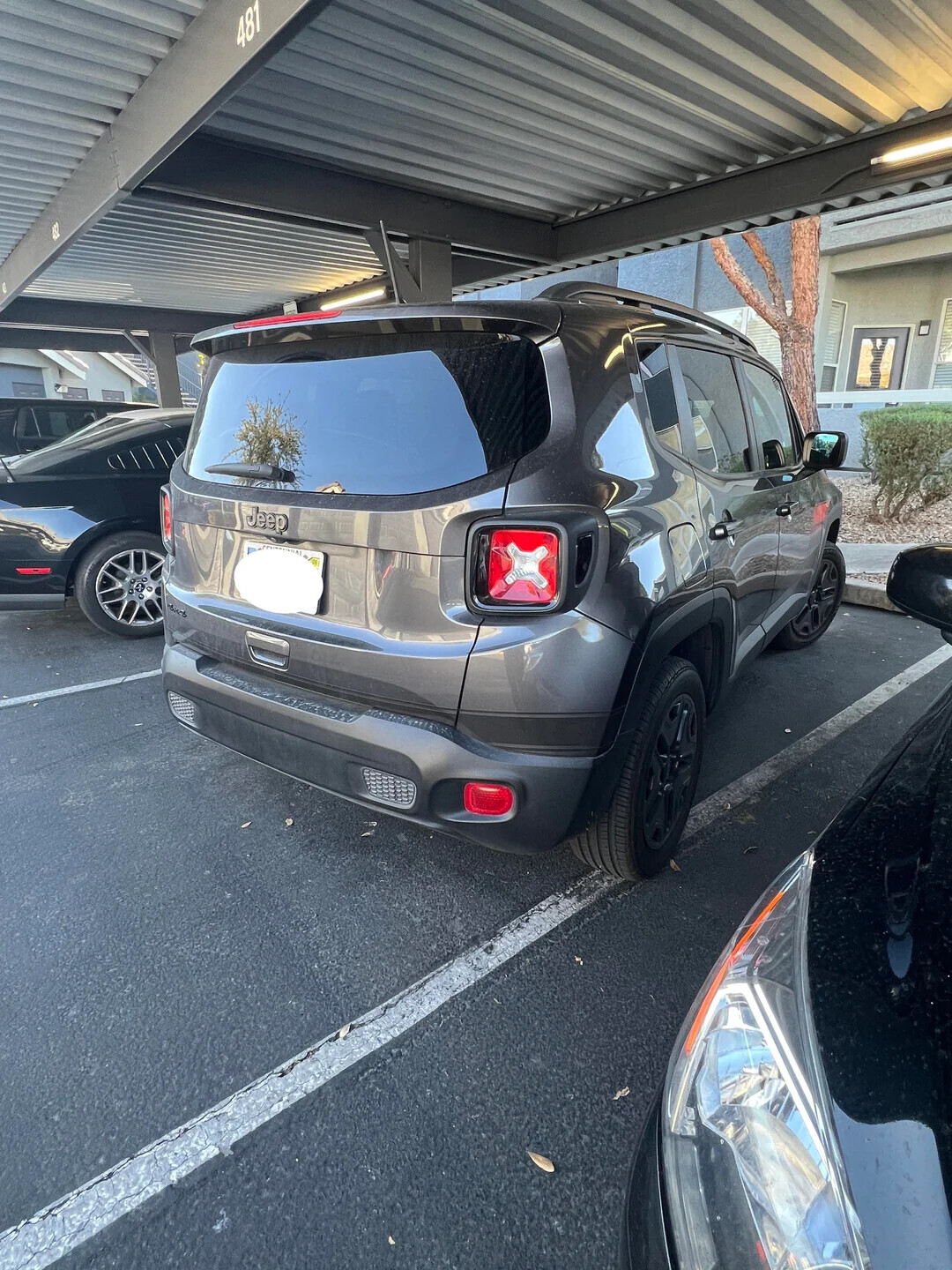 Hate Thy Neighbor: Photos Where That’s Deserved