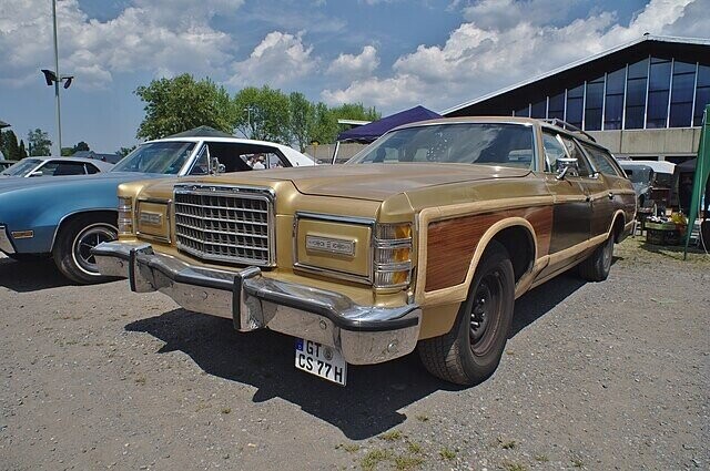 Motoring's Greediest and Grossest Ever Gas Guzzlers