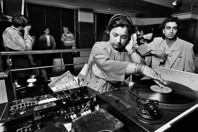 What Going to the Disco Was Like in the '80s and '90s