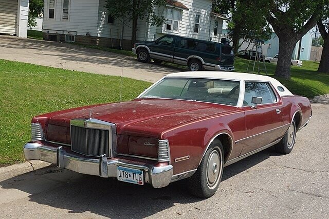 Motoring's Greediest and Grossest Ever Gas Guzzlers