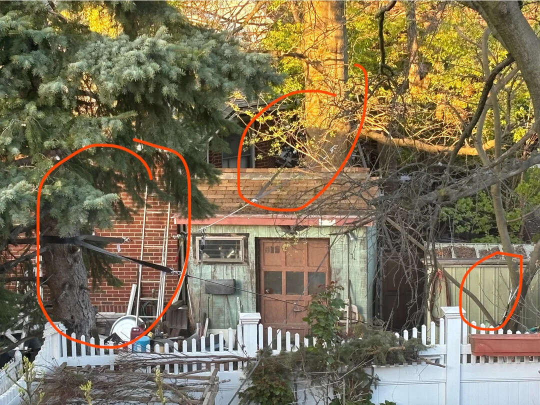 Hate Thy Neighbor: Photos Where That’s Deserved