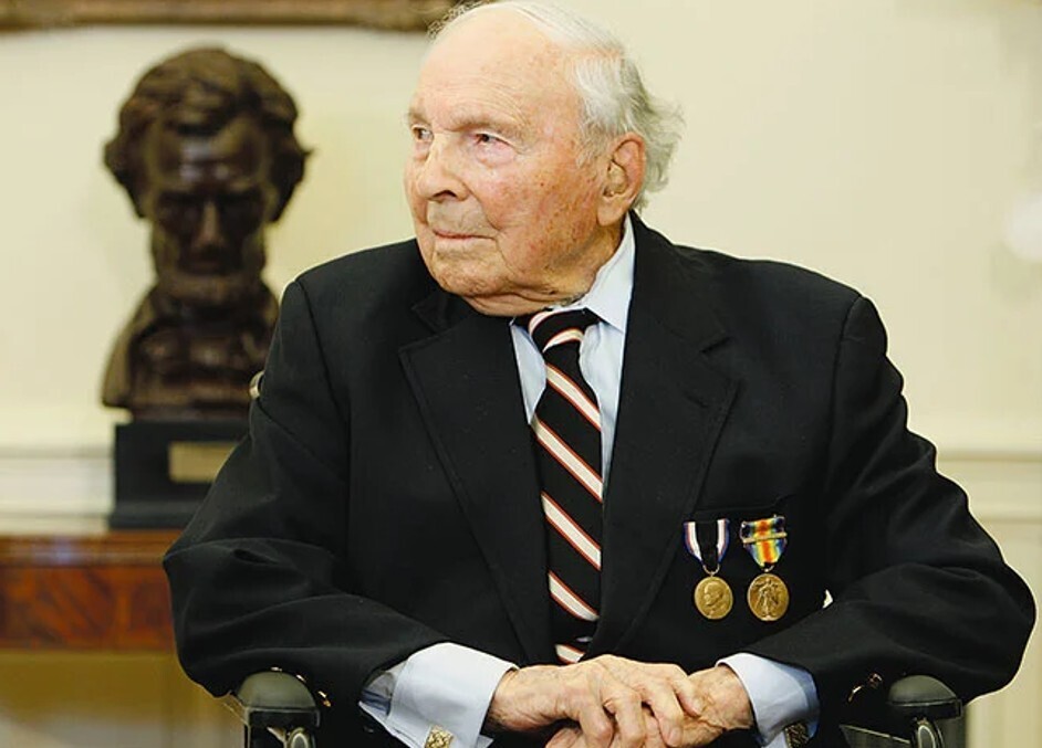 15 Photos of History Being More Recent Than You Think