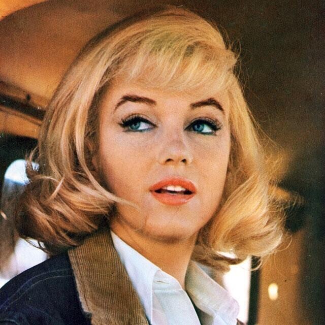 Photos of Marilyn Monroe Living Her Best Life On Set