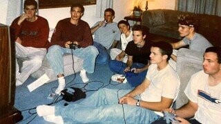 15 1990s Historical Photos That Are A Real Education