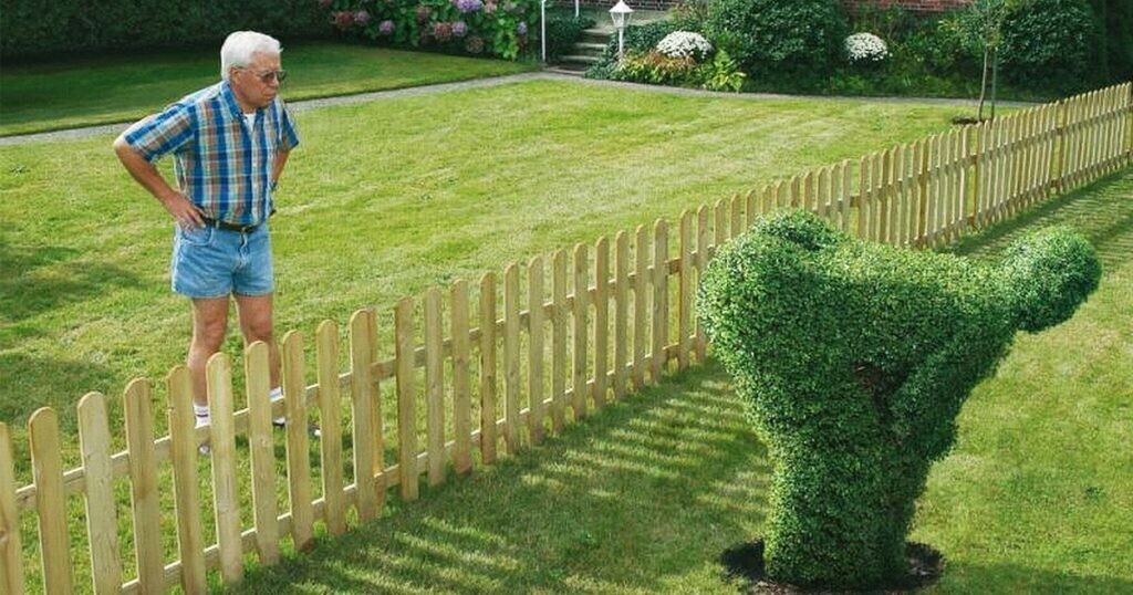 Hate Thy Neighbor: Photos Where That’s Deserved