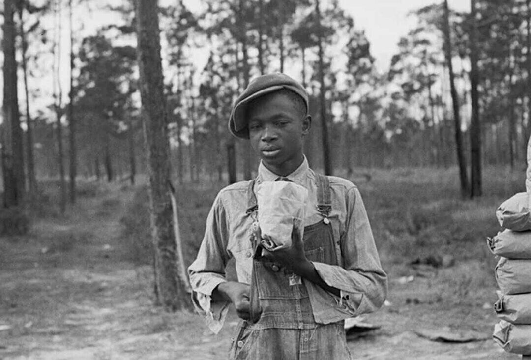 Photos Of The 1930’s Hard Life