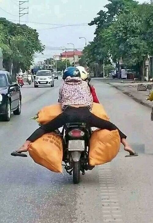 YYY UBE (A) ND BONCE -