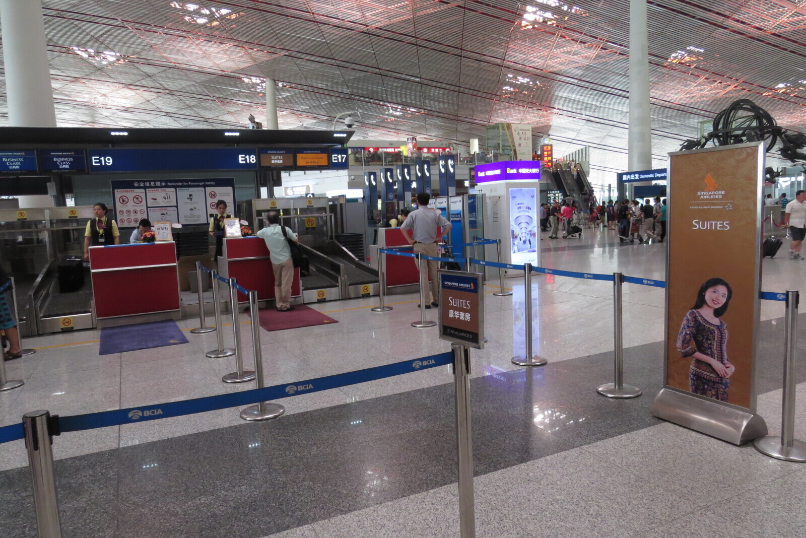 RT ALL - - E18 SUITES BUSINESS BUSINESS E17 E19 USER CLASS CLASS DR Bank Bast Domestic Departu Al Reminder for Passenger Safety SINGAPORE AIRLINES UER SUITES SINGAPORE AIRLINES BC SUITES STAR ALLIANCE BCIA BCIA BCIA