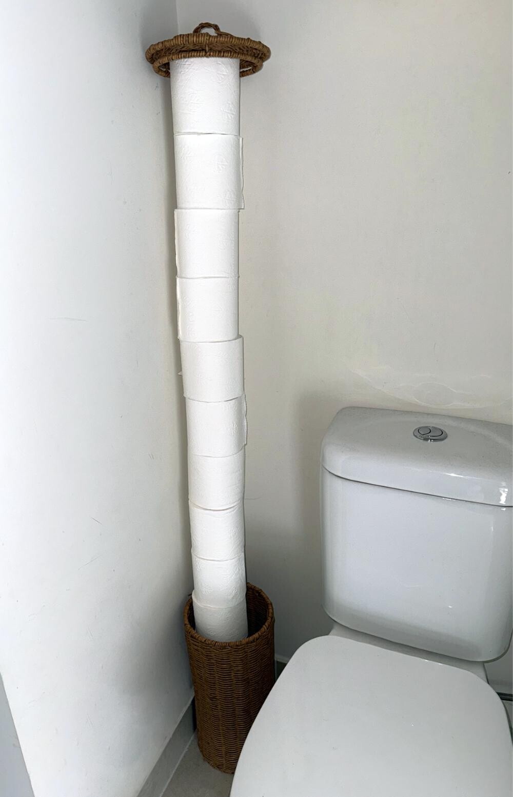 20 Questionable Pics With a High Chance of 'Eye Roll'